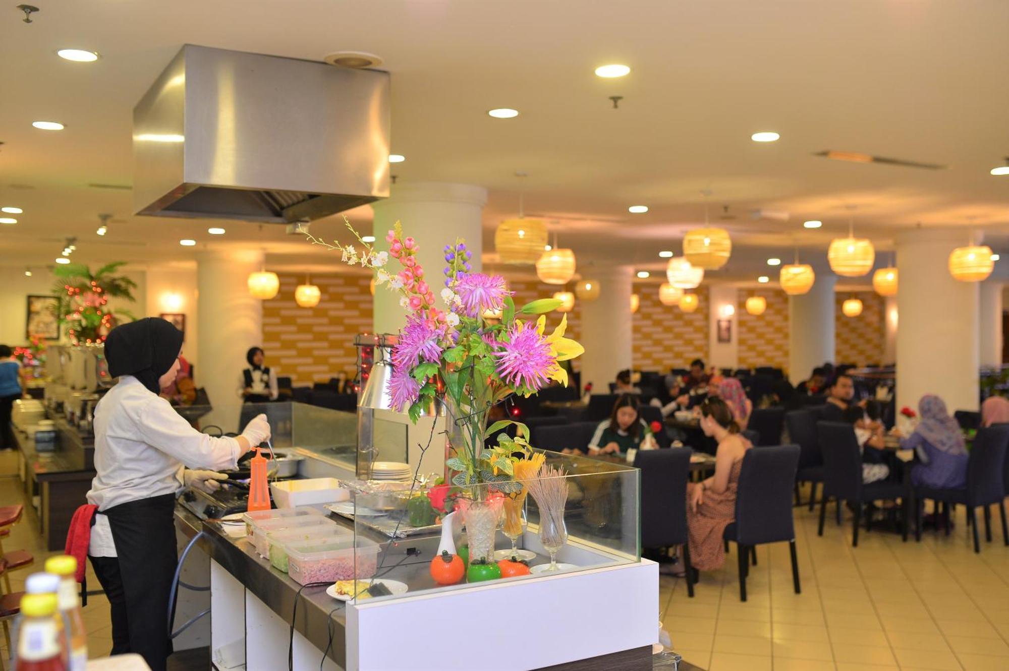 Mitc Hotel Malacca Bagian luar foto
